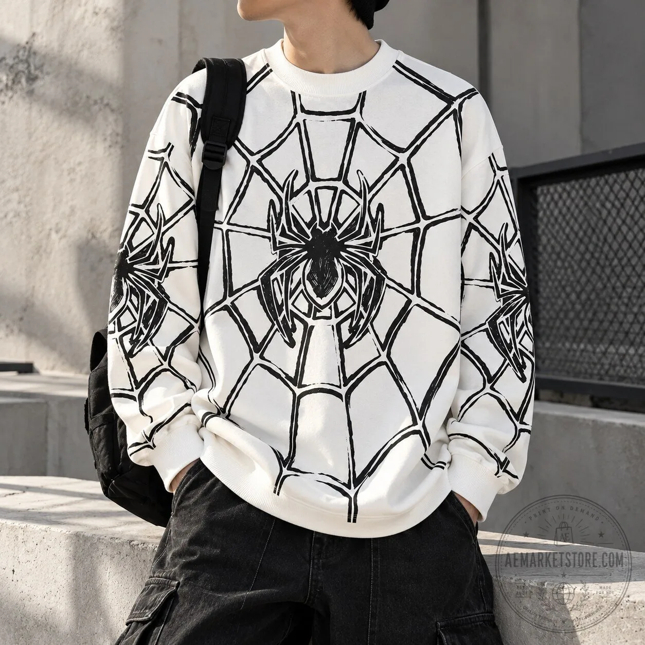 Spiderman x Bershka Spider Web White Sweatshirt 10 Spiderman x Bershka Spider Web White Sweatshirt